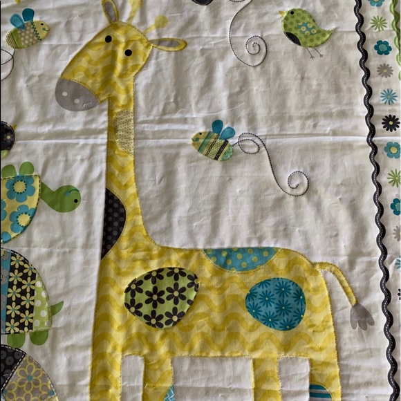 Handmade baby quilt - Picture 5 of 12